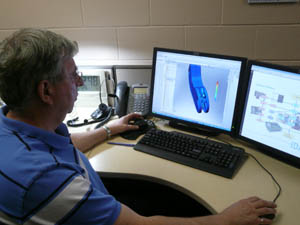 Dan Smyth, CAD Specialist, Research - iDAPT Technology R&D Team, demonstrates the SolidWorks design and simulation environment used in CEAL. The software platform is supported by Javelin Technologies of Oakville, ON.